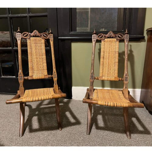 Two-Design-Lovers-Original-safari-deck-chairs