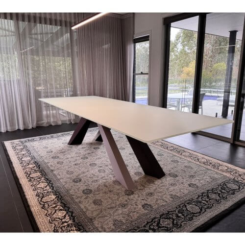 Two-Design-Lovers-Bonaldo-Big-Table